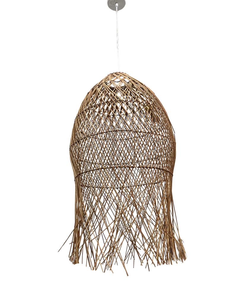 Lámpara de techo de mimbre en Jaén: Estilo Boho Natural